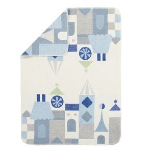 Pottery Barn Kids It’s a Small World Baby Blanket. GUC.